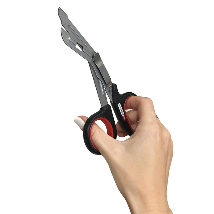 Red Thin Line Shears, In use