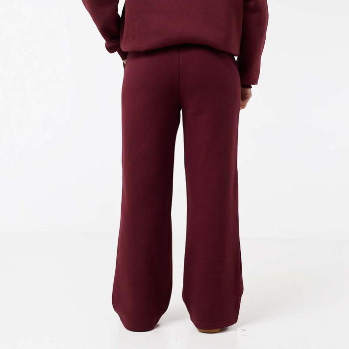 Tonal Core Logo Open Hem Tracksuit | Burgundy