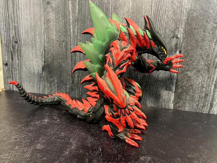 ULTRAMAN VINYL FIGURE BELIAL ULTRA MONSTER